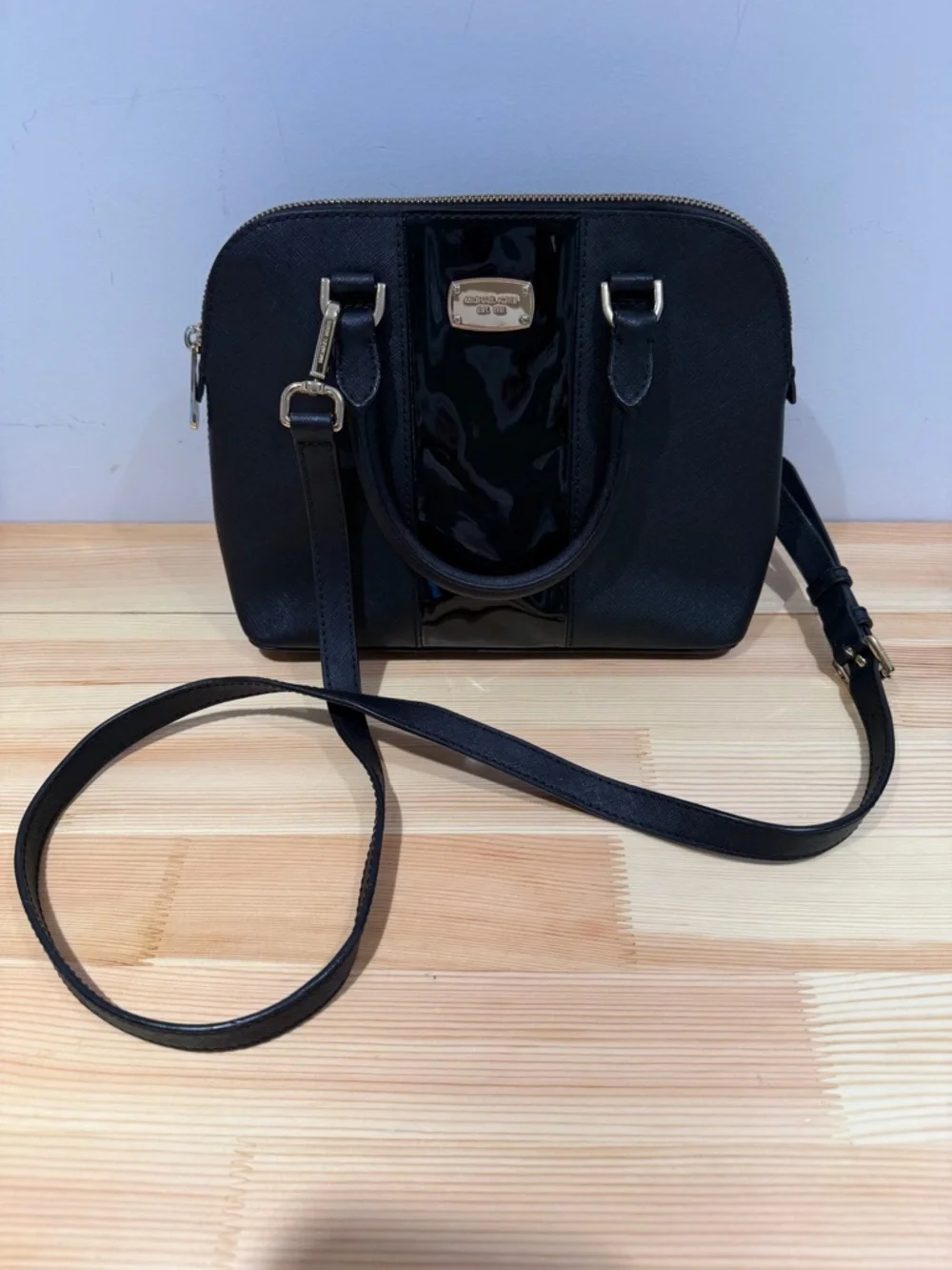 Michael Kors Cindy Large Dome Satchel - Saffiano & Patent